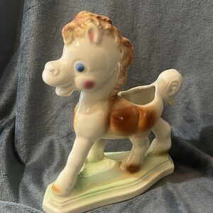 FRISKY THE PONY BY REMPLE DIAMOND POTTERY VINTAGE HORSE PLANTER